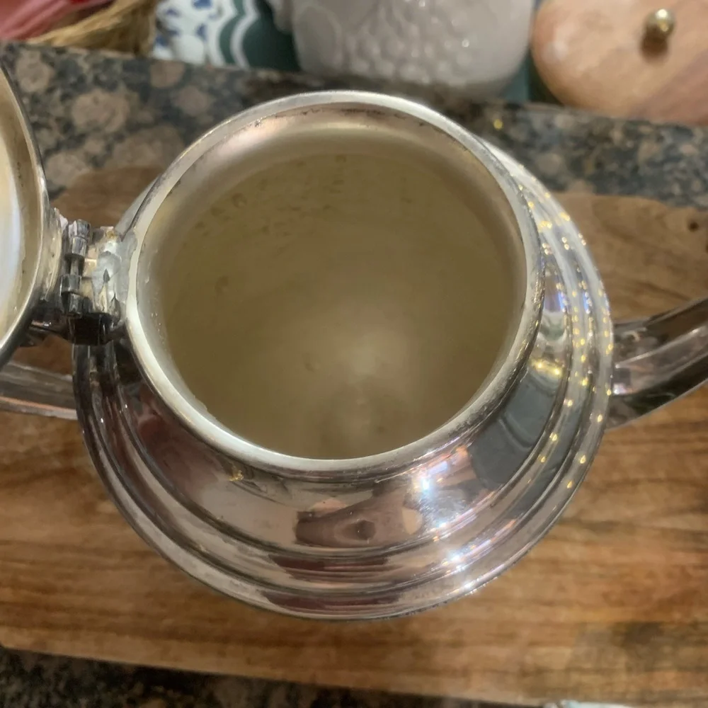 Rogers & Brothers silver-plated teapot,
